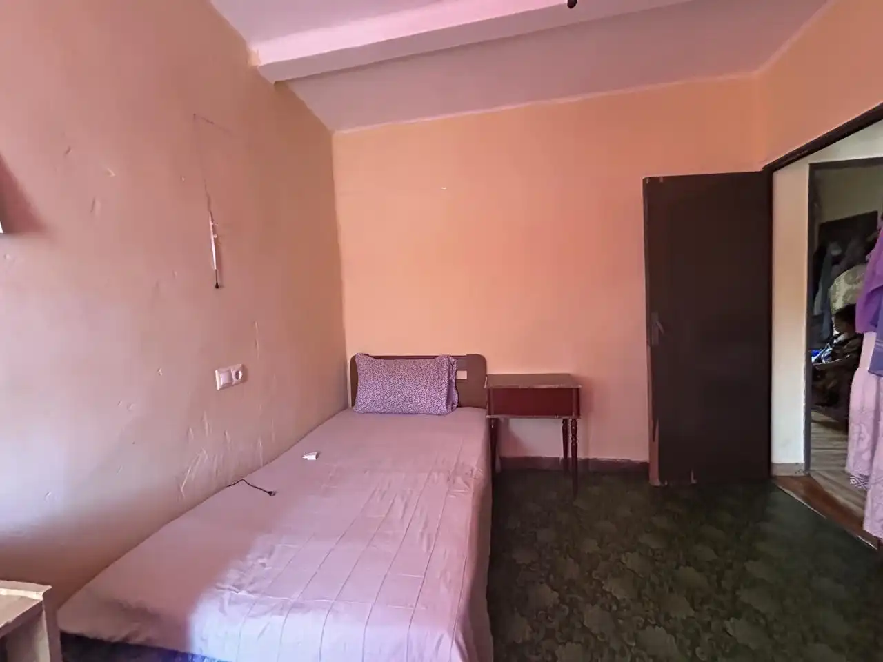 Bedroom of Houses for sale in Valtierra  with Community pool