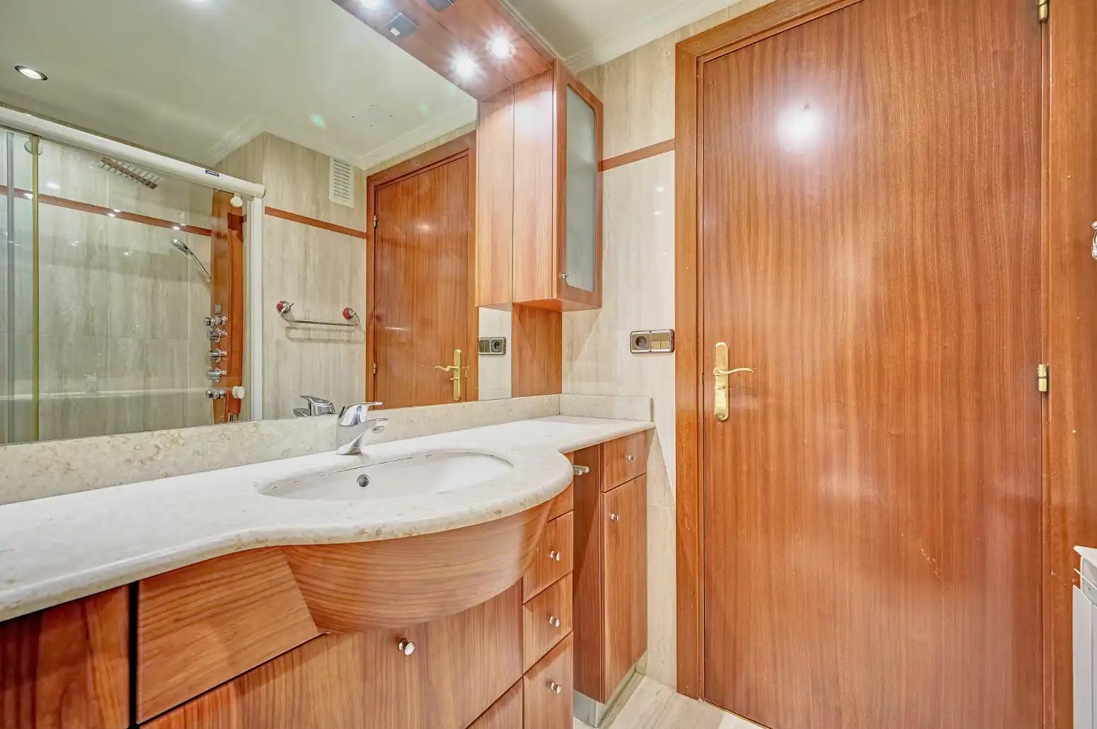 Baño de Piso en venta en Ansoáin / Antsoain con Calefacción, Parquet y Trastero