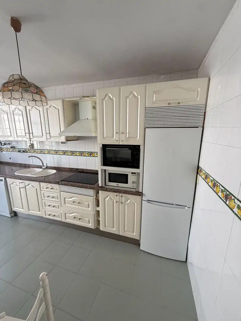 Cocina de Casa o chalet en venta en Alhaurín de la Torre con Aire acondicionado, Calefacción y Jardín privado