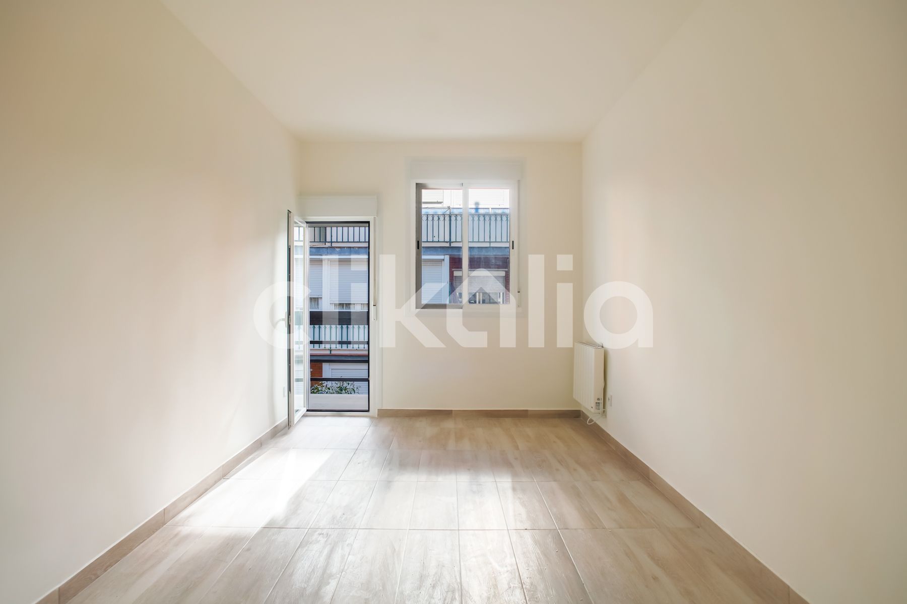 Dormitori de Pis de lloguer en Alcorcón amb Calefacció i Terrassa