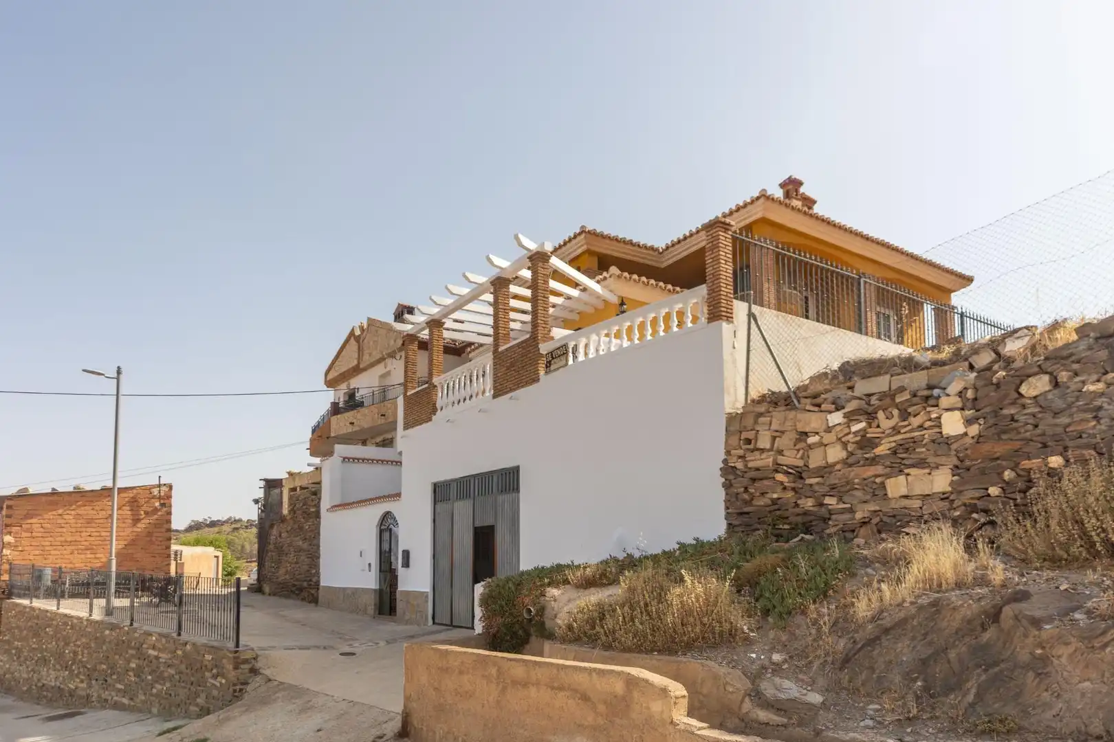 Exterior view of Houses for sale in Aldeire  with Air Conditioner, Heating and Balcony