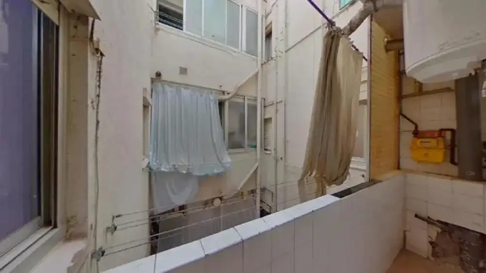 Barcelona (Barcelona). EN RENTABILIDAD (se vende alquilado, no se puede visitar ni hipotecar)., imatge 5
