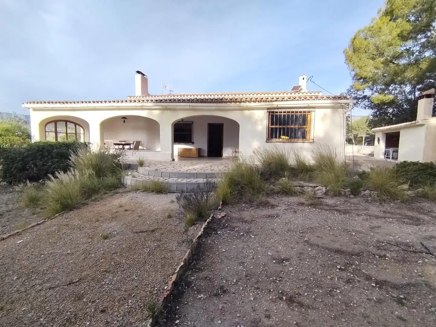Vista exterior de Finca rústica en venda en Relleu amb Aire condicionat, Jardí privat i Terrassa