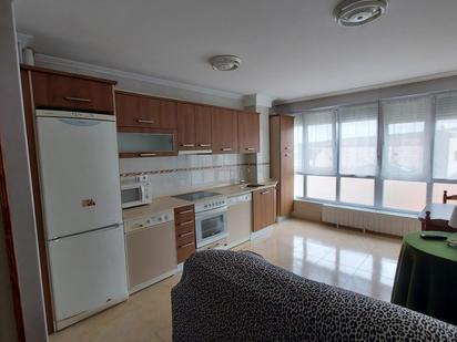 Kitchen of Apartment for sale in Campoo de Enmedio