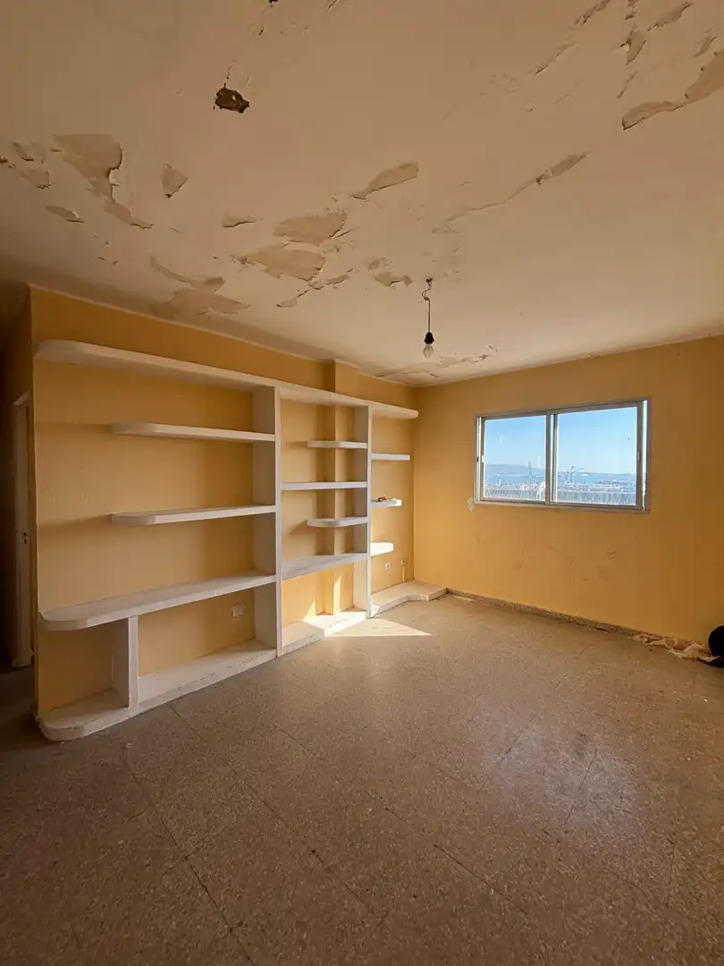 Bedroom of Attic for sale in Algeciras