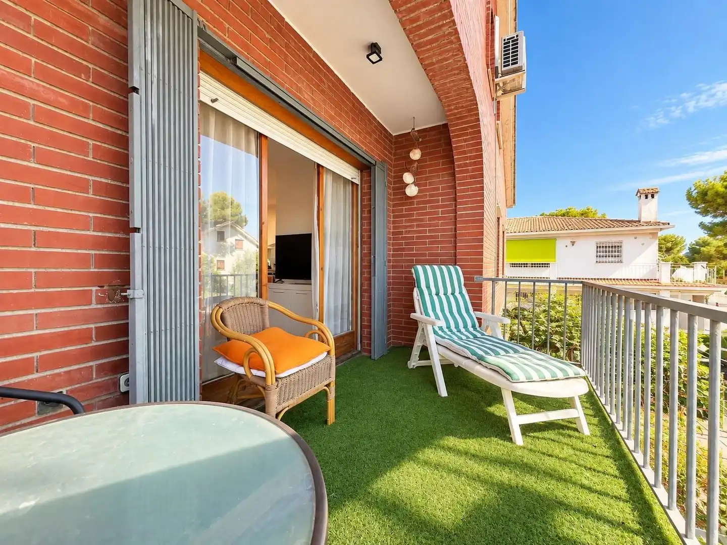 House with terrace for sale in Calle TARDOR, imagen 3