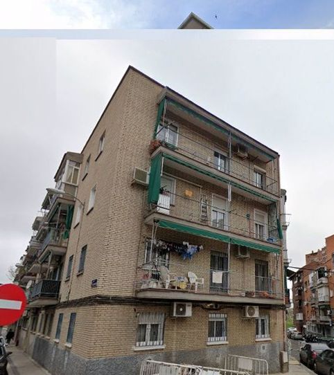 Foto 2 de Piso en venta en Villaveza, 6, Villaverde Alto, Madrid Capital