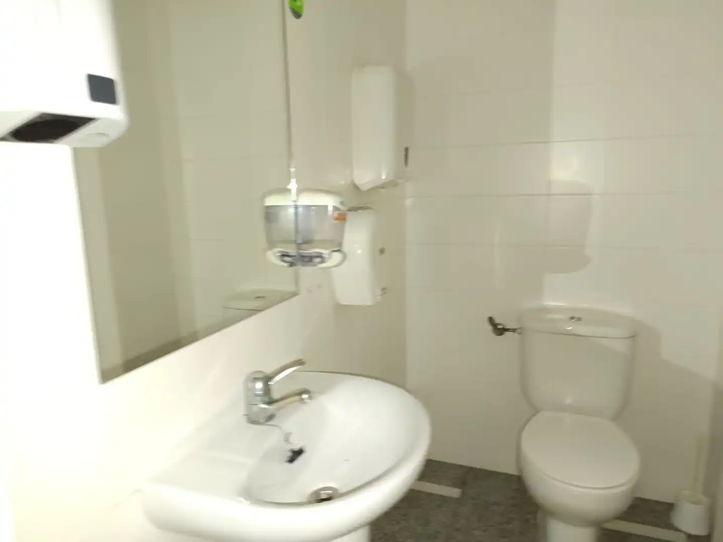 Baño de Local en venta en Mérida con Aire acondicionado y Calefacción