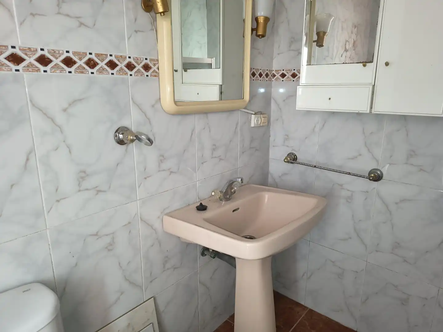 Casa aparellada en venda a Andújar, imagen 4