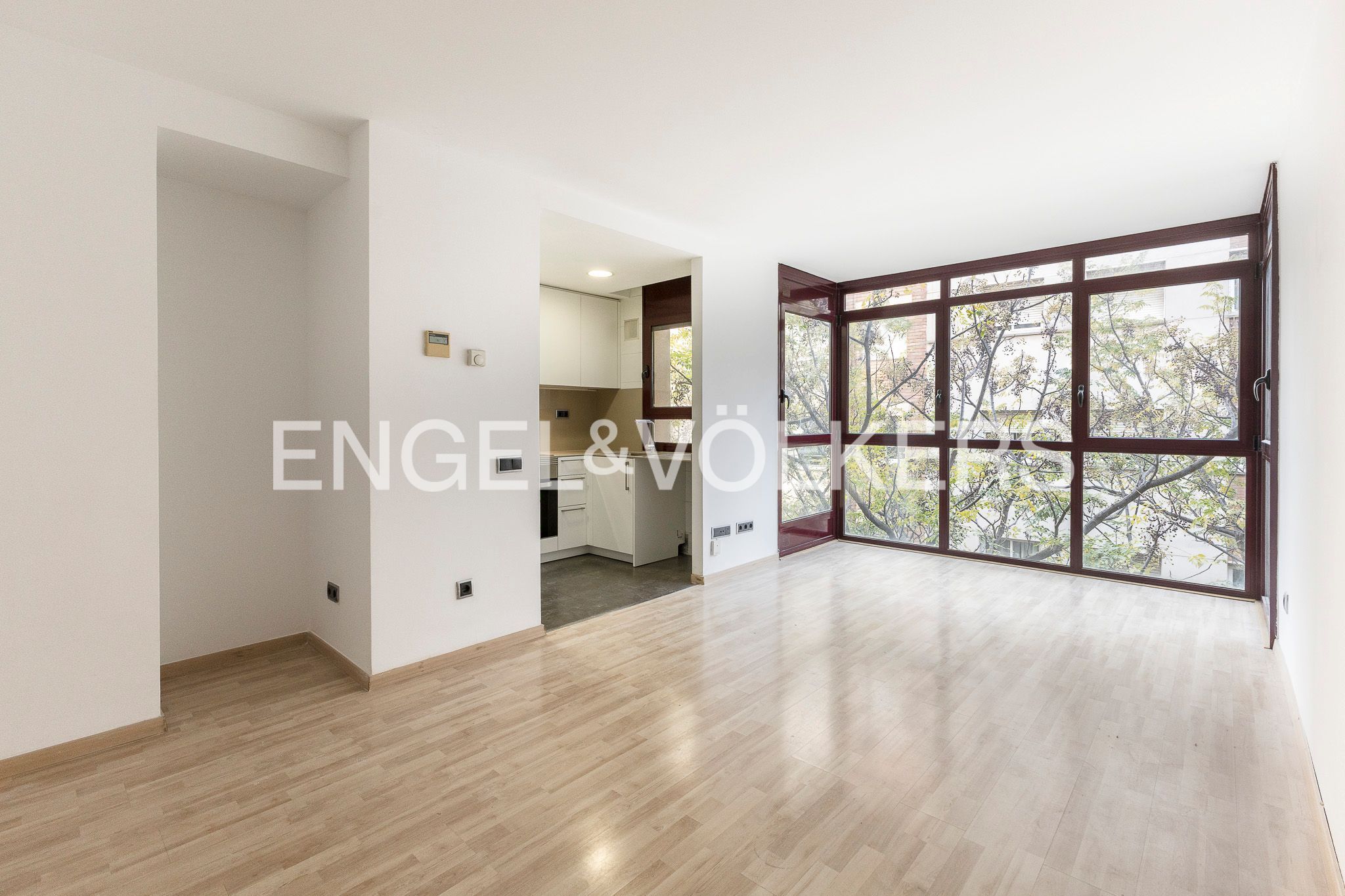 Living room of Apartment for sale in  Barcelona Capital  with Air Conditioner, Heating and Parquet flooring
