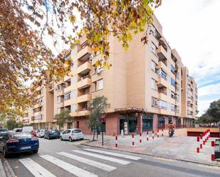 Exterior view of Premises for sale in  Granada Capital