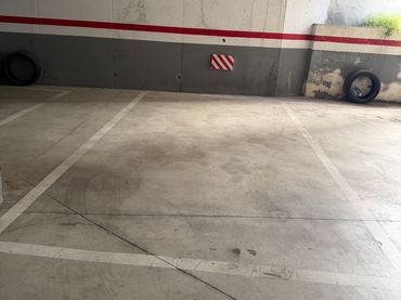 Posto auto singolo in vendita a Centro