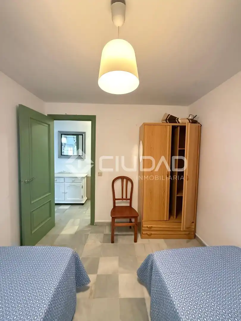 Ground floor for sale in Chipiona