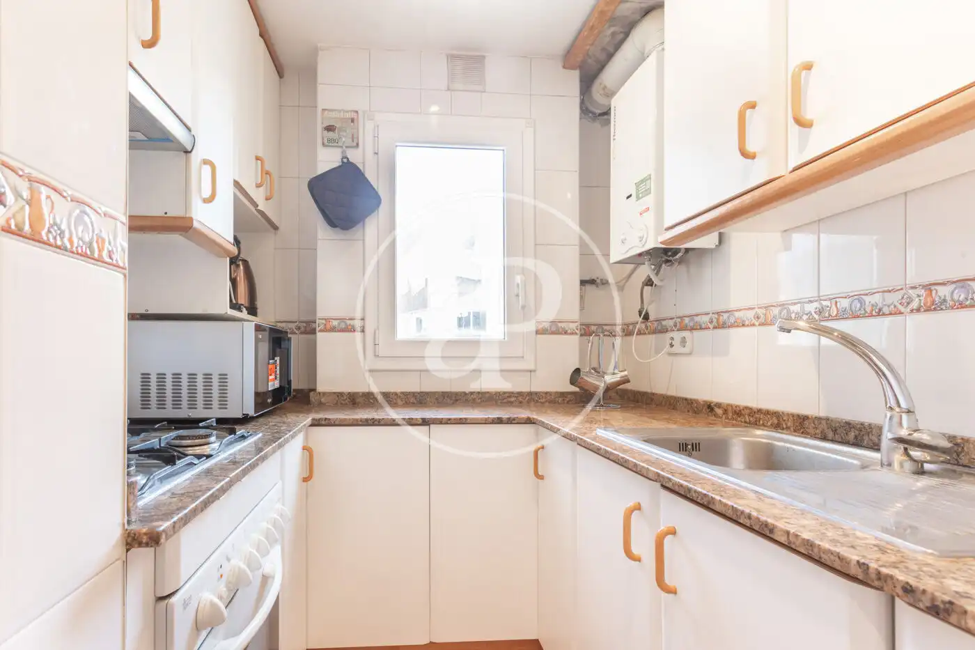 Cocina de Piso de alquiler en Barcelona con Amueblado y Balcón