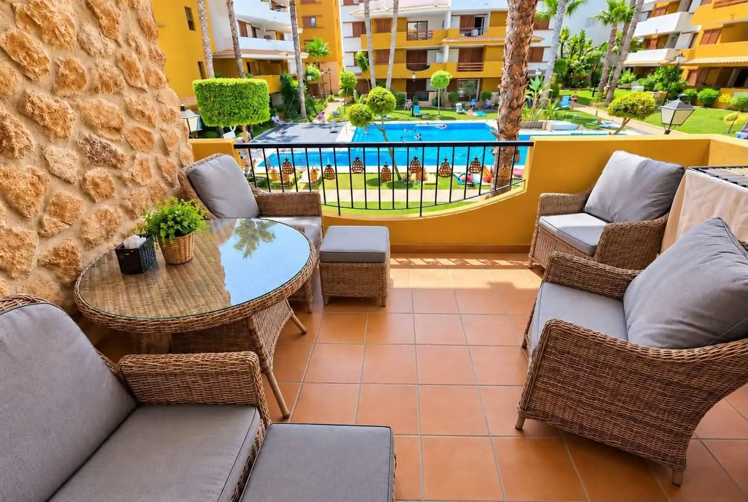 Apartamento con piscina en venta en Playa del Acequión, Náufragos y Rocío del Mar, imagen 2