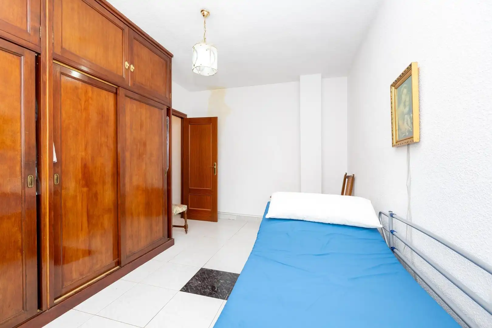 Habitación de Piso en venta en Granada con Aire acondicionado, Calefacción y Terraza