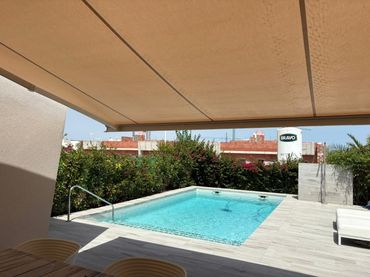 Villa con piscina in vendita a Calle Callosa
