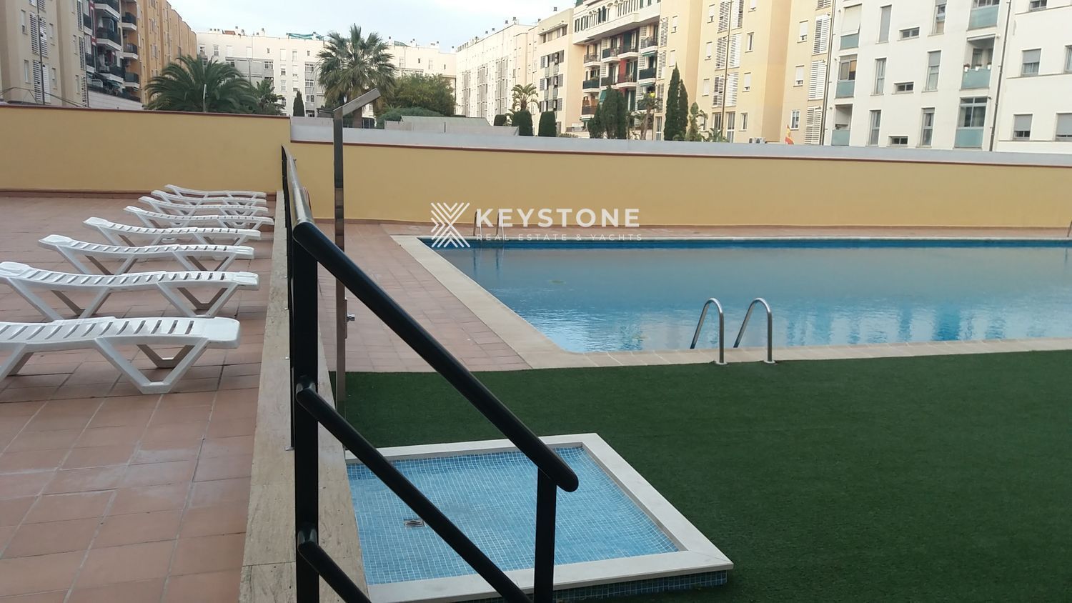Swimming pool of Flat to rent in  Palma de Mallorca  with Air Conditioner, Terrace and Swimming Pool