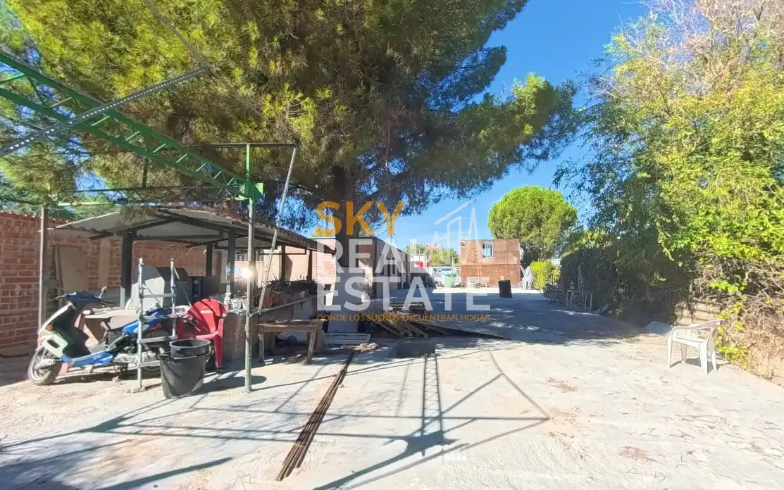 Exterior view of Residential for sale in Madrid