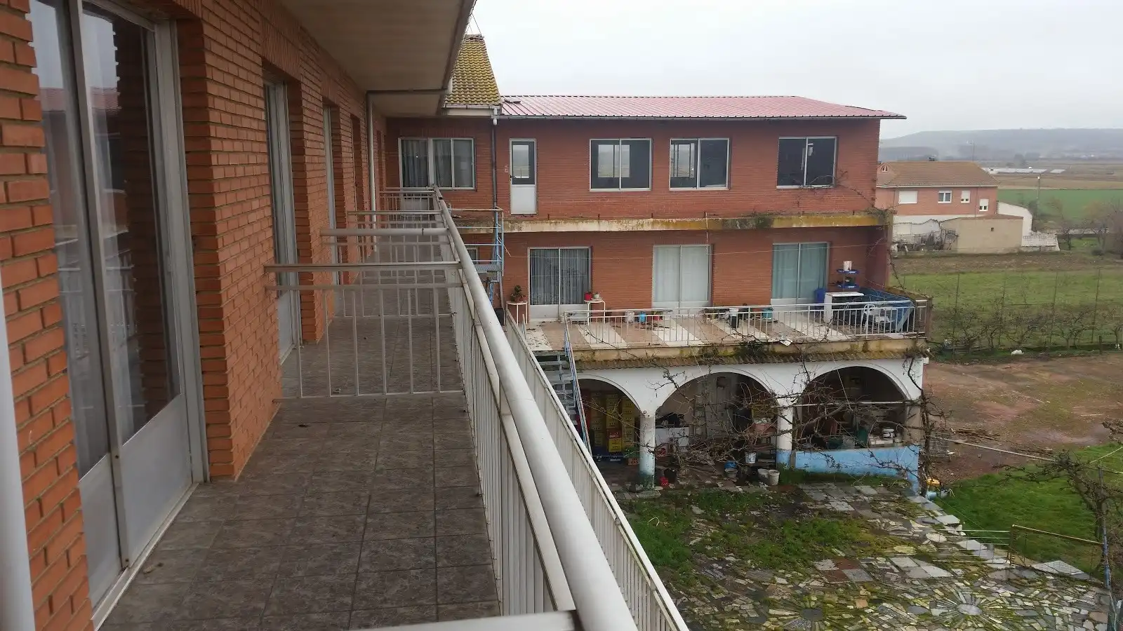 Balcony of Buildings for sale in Hospital de Órbigo  with Alarm