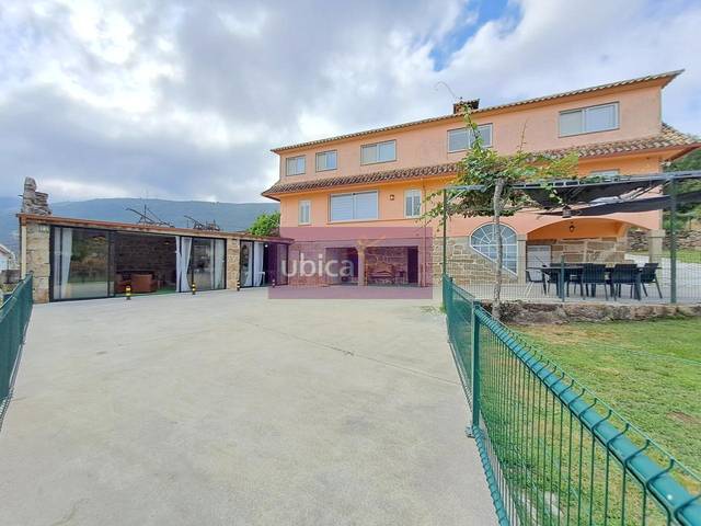 Casa-chalet en Venta en A Cañiza