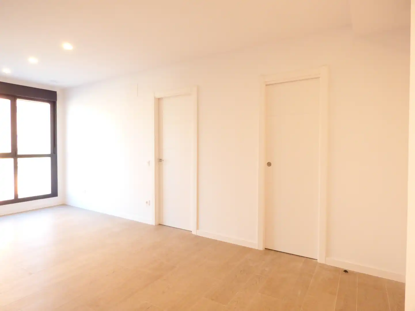 Flat for rent in Madrid  with Air Conditioner, Heating and Private garden