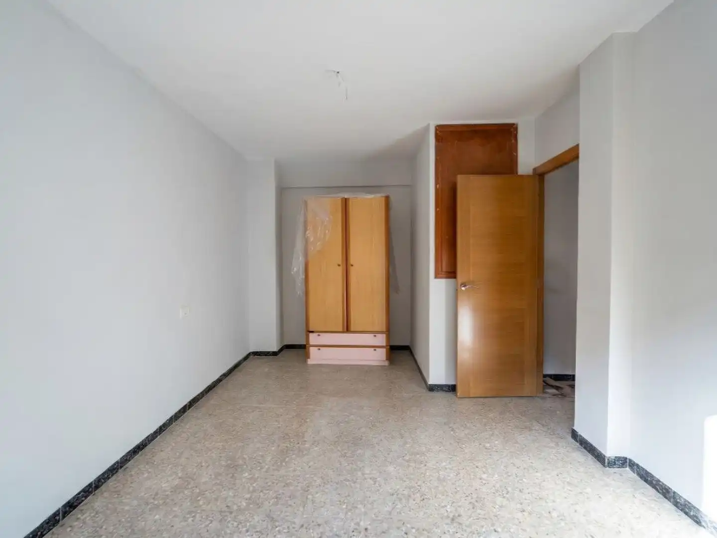 Habitación de Finca rústica en venta en Tavernes de la Valldigna con Terraza
