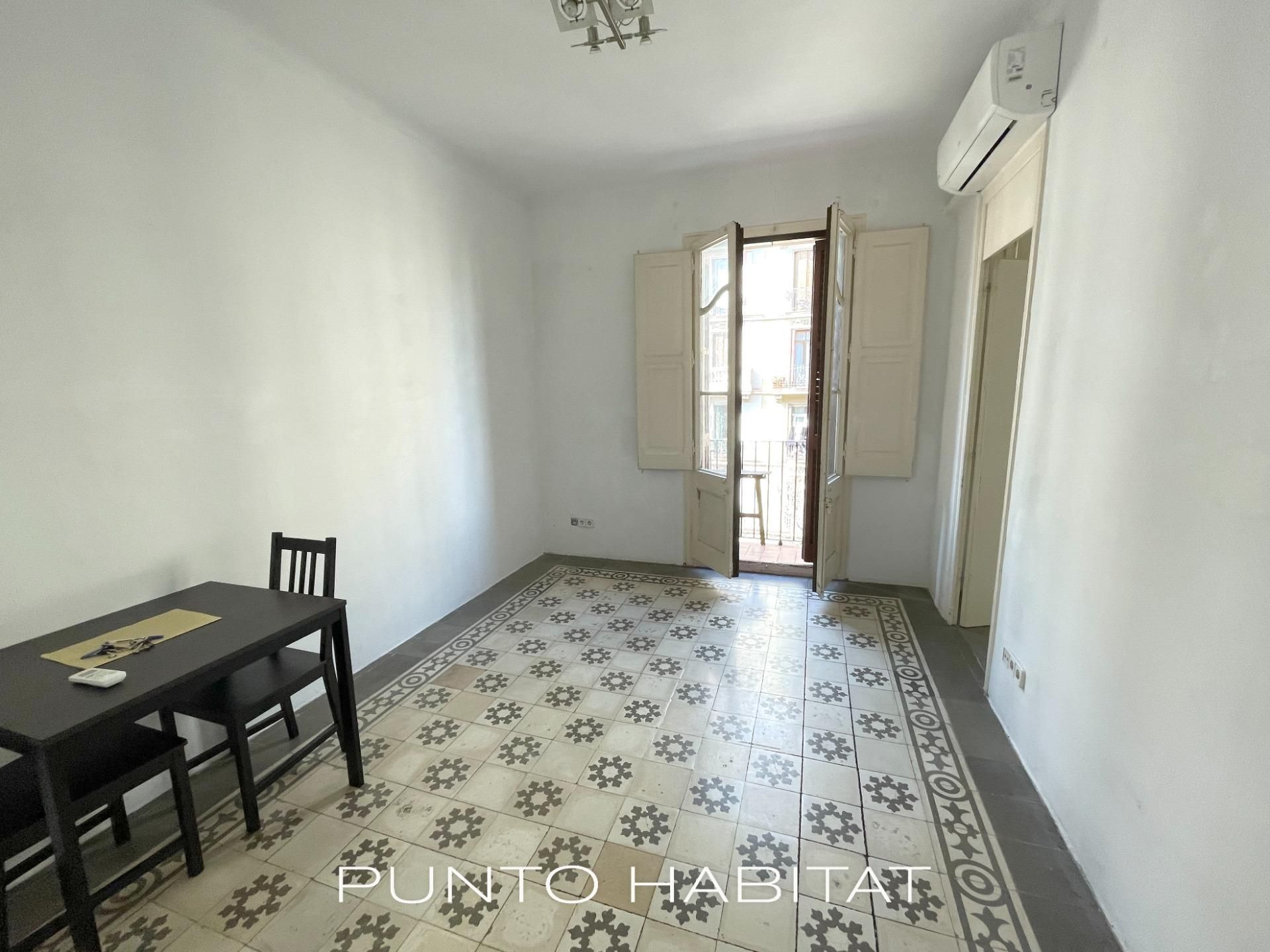 Wohnung zum Verkauf in Carrer de la Diputació, Fort Pienc, Eixample