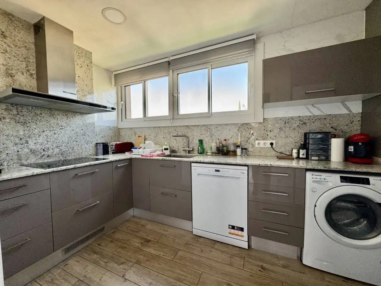 Kitchen of Flat for sale in La Roca del Vallès  with Air Conditioner, Heating and Terrace
