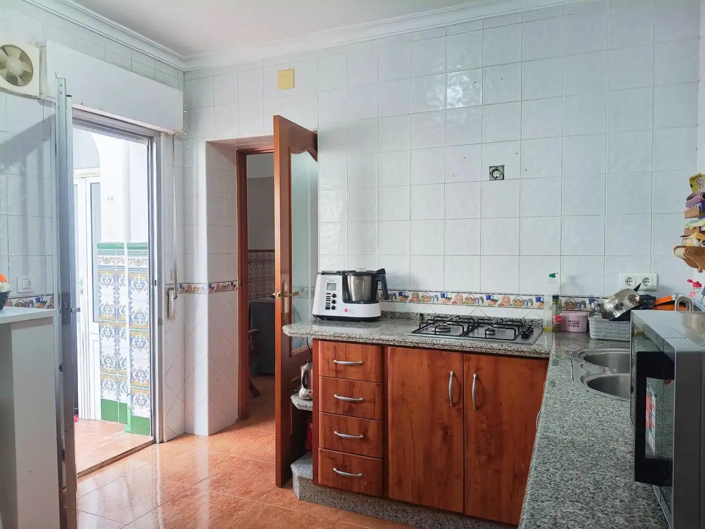 Cocina de Casa o chalet en venta en Valencia del Ventoso con Terraza y Balcón