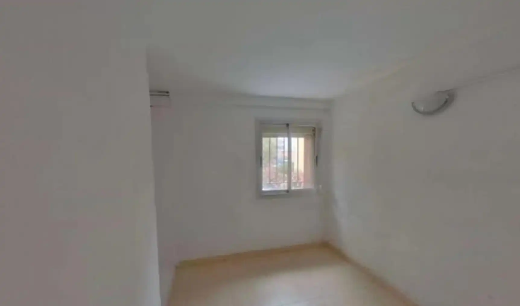 Bedroom of Apartments for sale in Terrassa