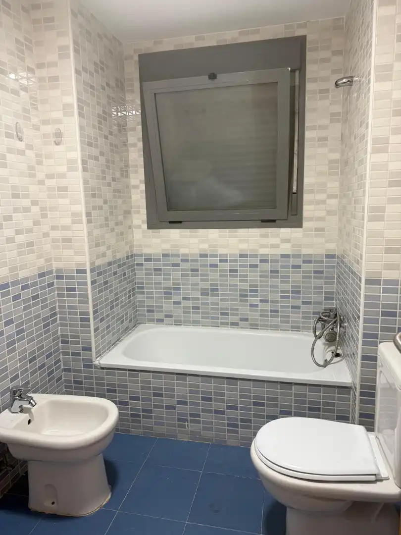 Bathroom of Flat for sale in Arganda del Rey  with Heating, Storage room and Oven
