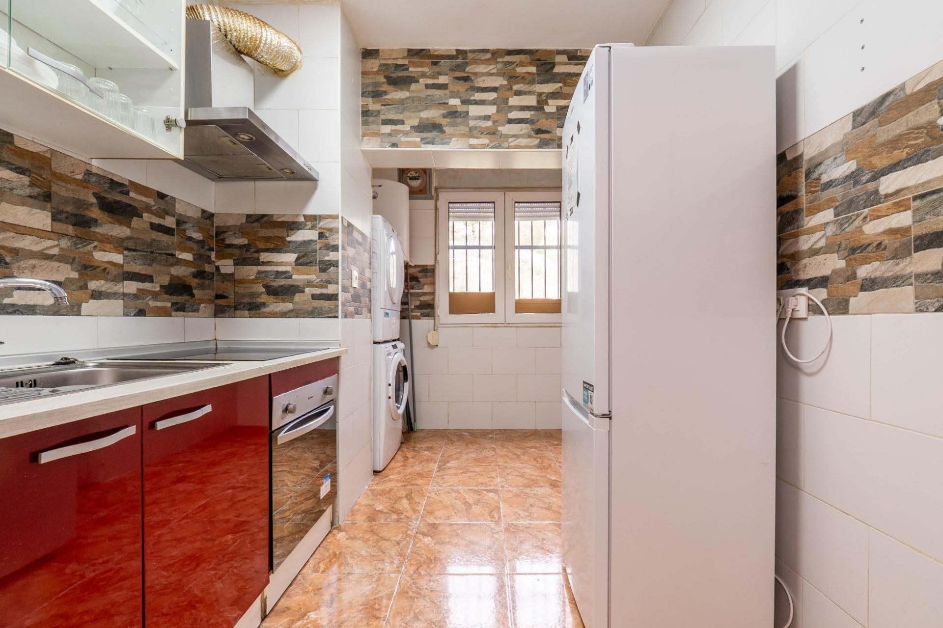 Kitchen of Flat for sale in  Granada Capital  with Furnished