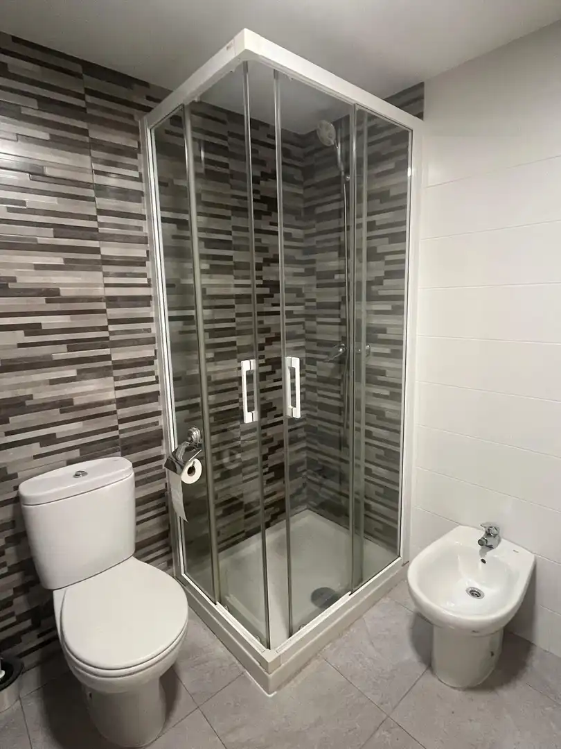 Bathroom of Apartments for sale in Benidorm  with Air Conditioner