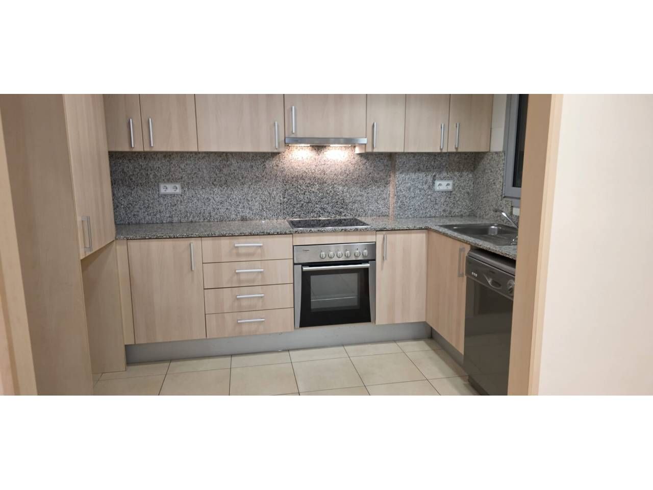 Flat to rent in La Roca del Vallès