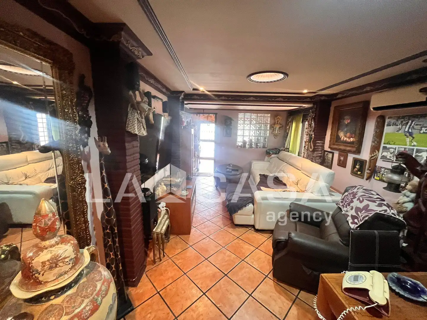Casa adosada en venda en Algeciras amb Terrassa i Balcó