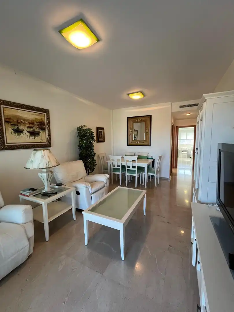 Comedor de Apartamento de alquiler en Gandia con Aire acondicionado, Calefacción y Jardín privado