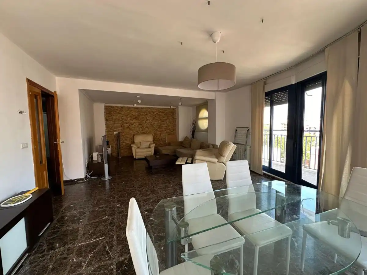 Sala d'estar de Dúplex en venda en Castellón de la Plana / Castelló de la Plana amb Calefacció, Terrassa i Traster