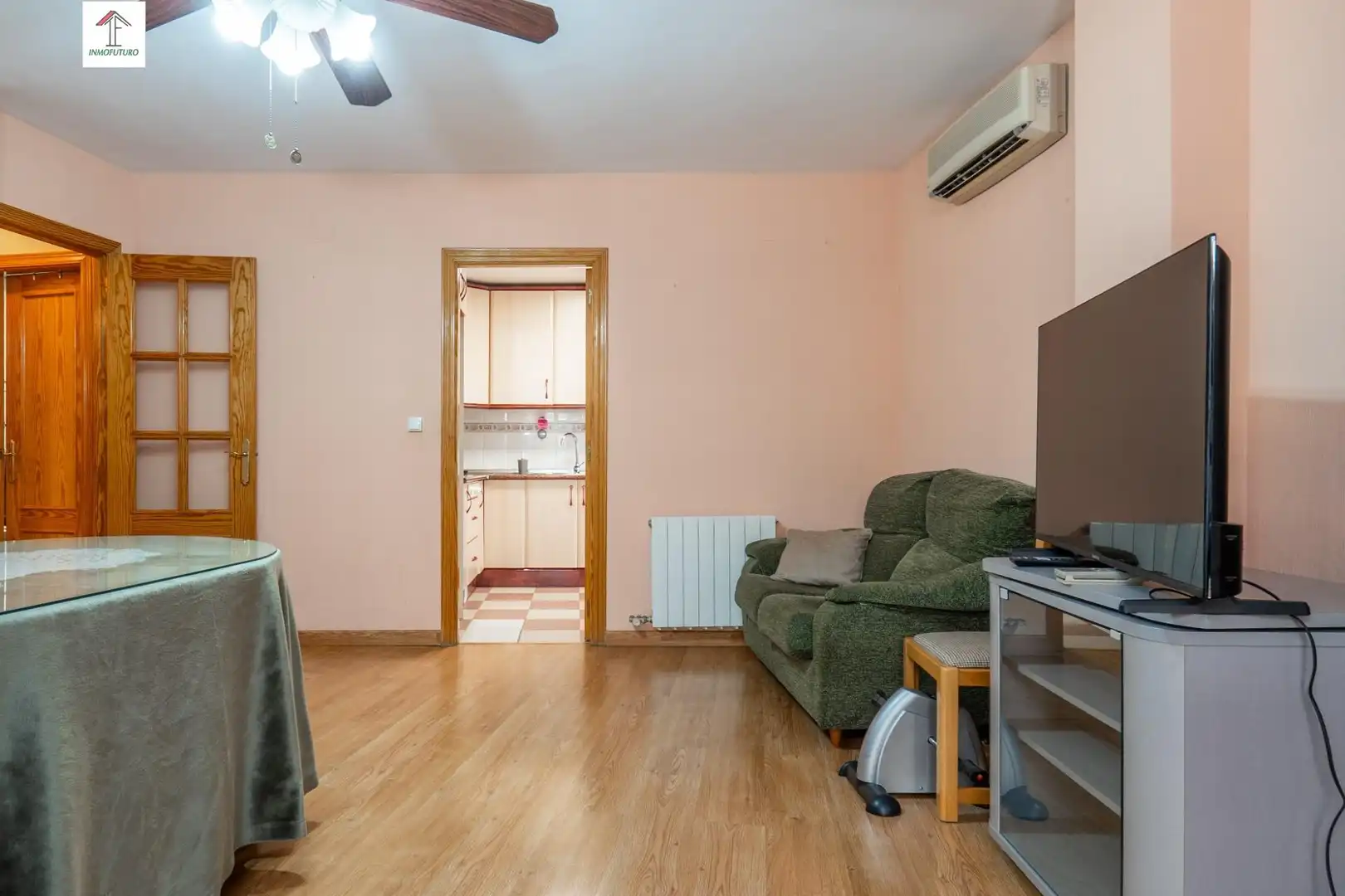 Sala de estar de Piso en venta en Ogíjares con Aire acondicionado, Calefacción y Amueblado