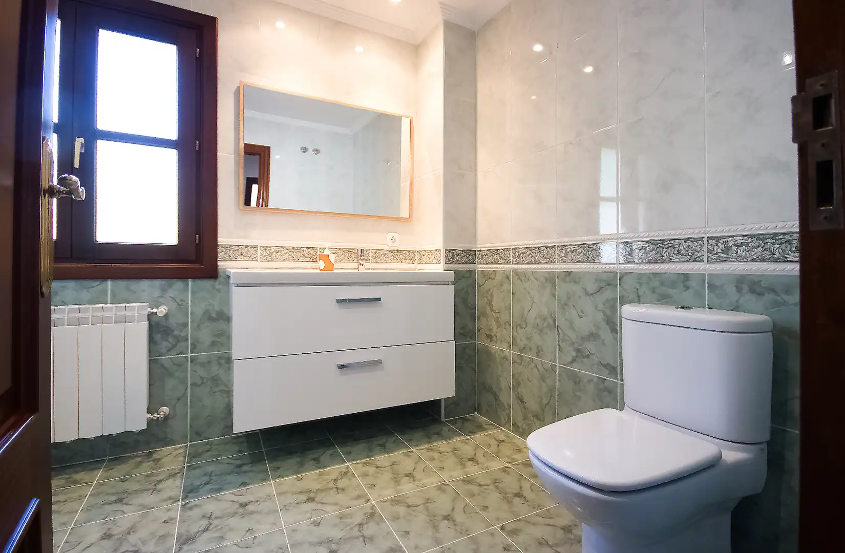 Baño de Piso en venta en Amezketa con Calefacción, Trastero y Amueblado