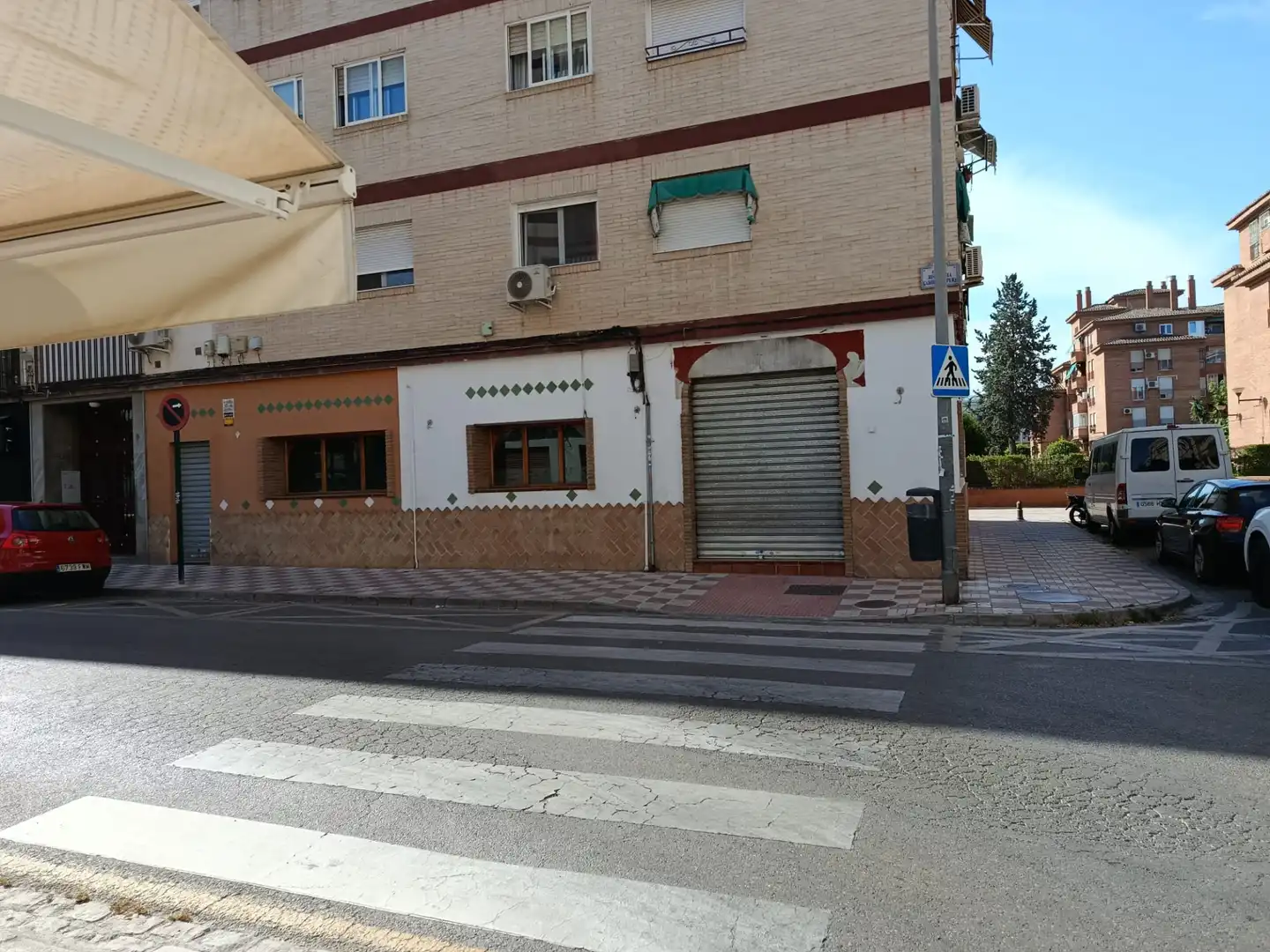 Exterior view of Commercial properties for rent in Granada
