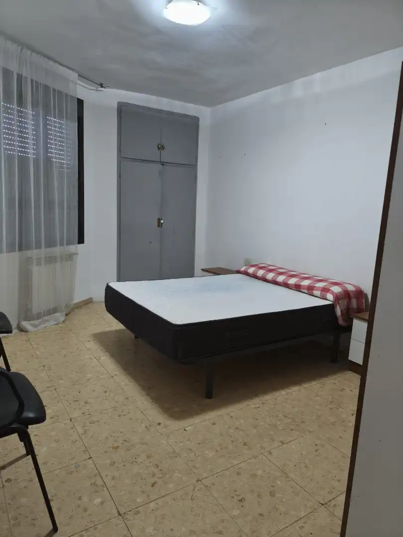 Flat for sale in Avenida del Riato 52, imagen 2