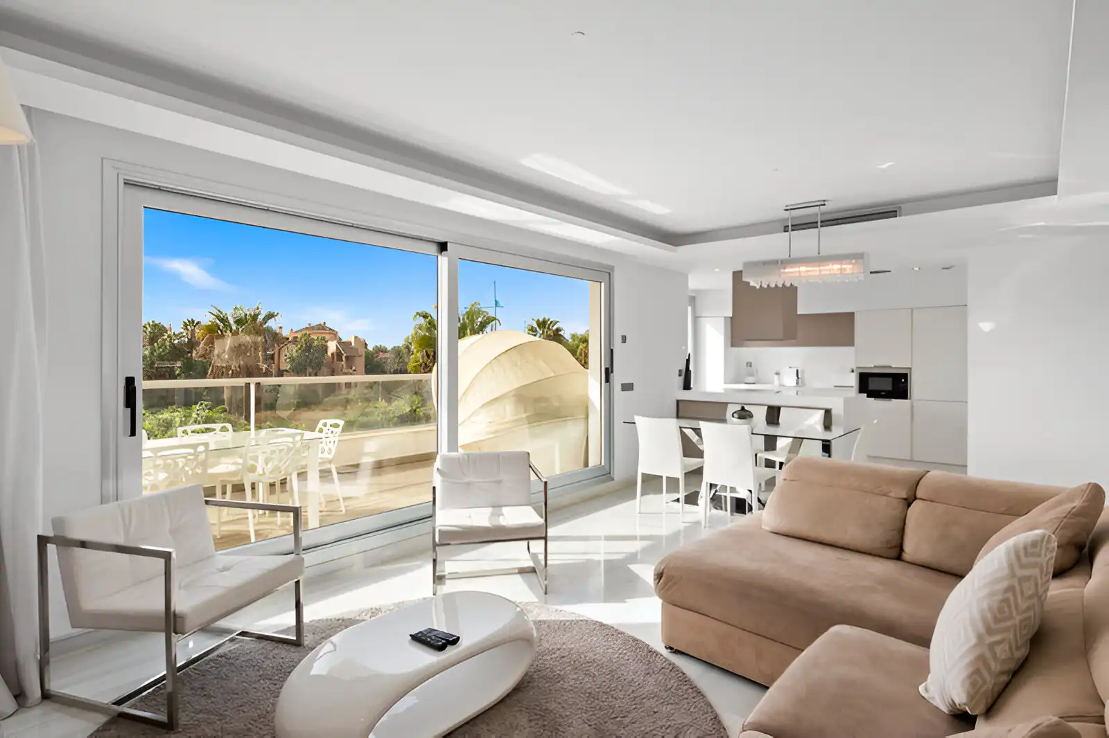 Penthouse with pool for sale in Marbella Centro, imagen 5