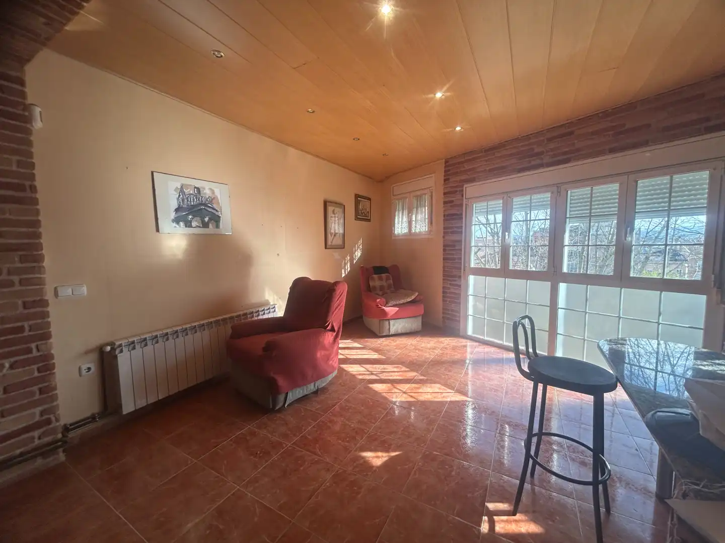 Sala d'estar de Pis en venda en Manresa amb Calefacció, Terrassa i Forn