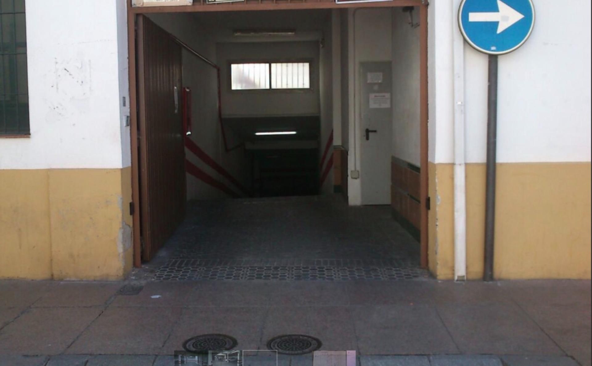 Garaje de alquiler en  Córdoba Capital