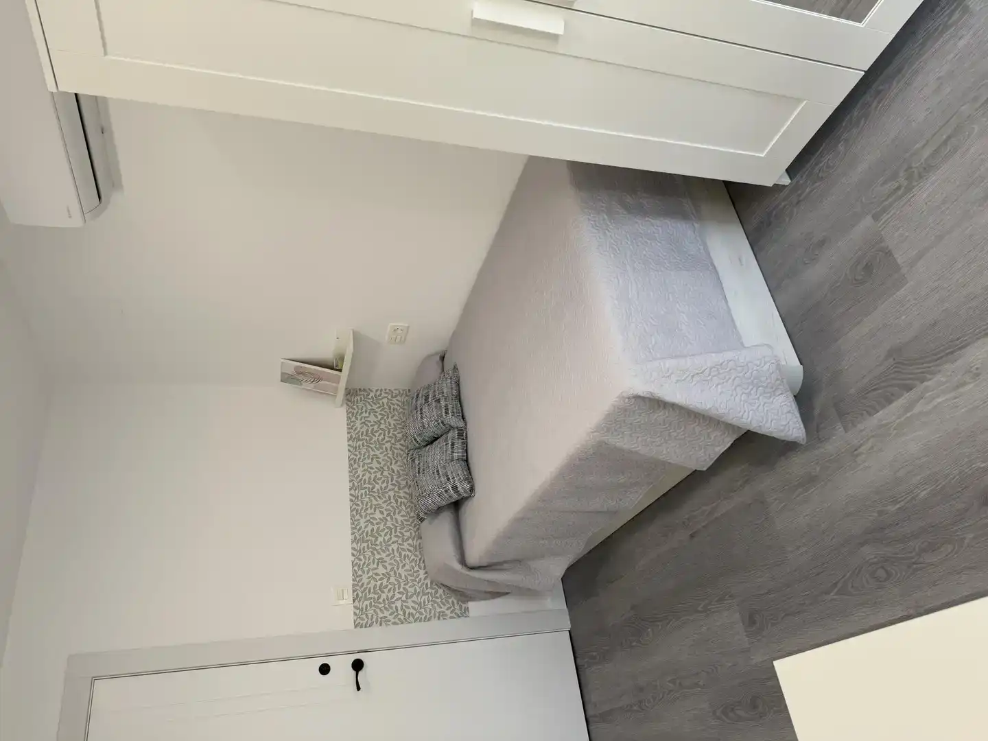 Schlafzimmer von Wohnung zur Miete in  Murcia Capital mit Klimaanlage und Balkon