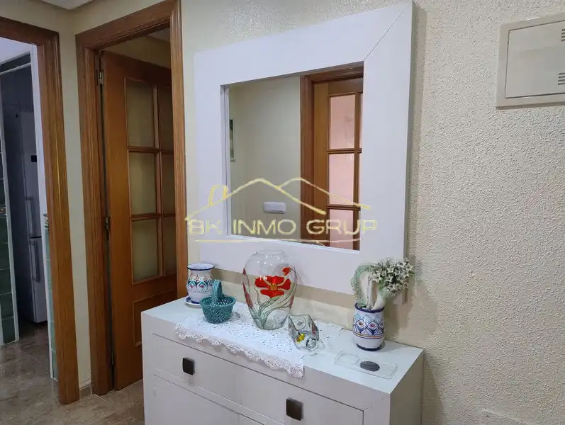 Flat with terrace for sale in Carrer de València, imagen 5