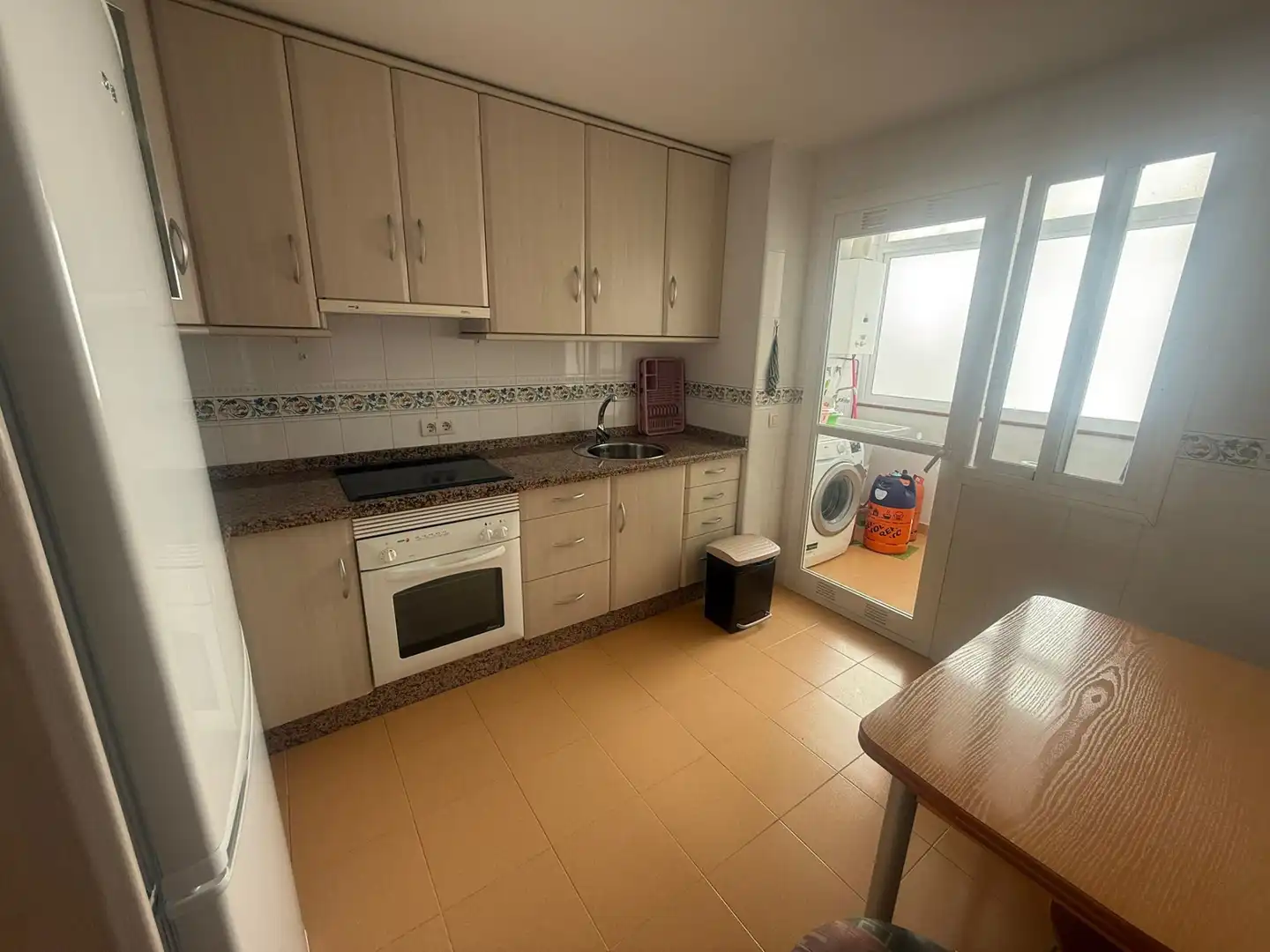 Küche von Wohnungen zum Verkauf in Estepona mit Terrasse, Möbliert und Balkon