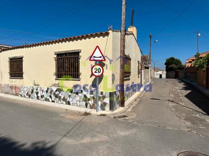 Exterior view of Country house for sale in Zarapicos