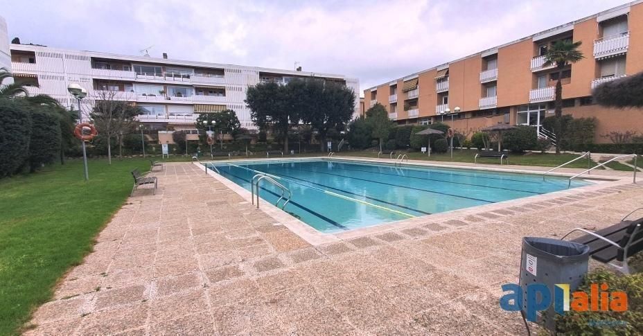 Swimming pool of Flat for sale in Cabrils  with Heating, Private garden and Terrace